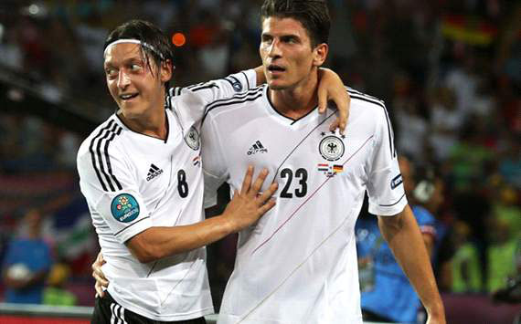 Ozil: Spain are Euro 2012 favourites