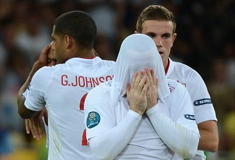 Rooney wasn't good enough! Hodgson admits suspended striker did not live up to expectations