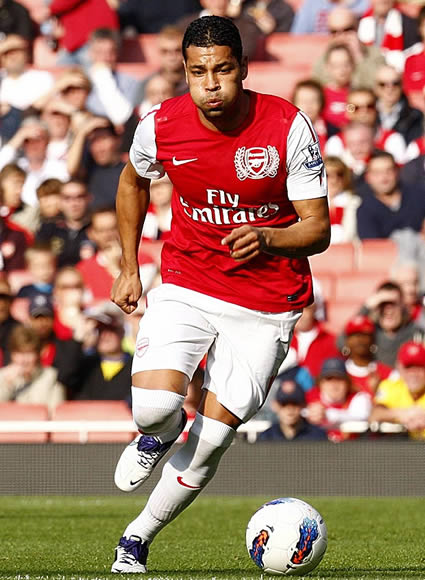 Prem star in 130mph cop chase! Arsenal's Santos could face jail...traffic cops 'battle to keep up'