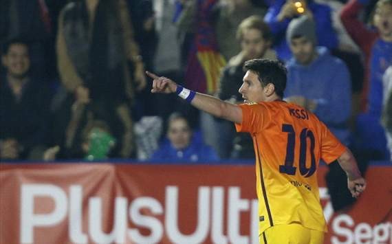 'Big Ballon d'Or favourite'  Lionel Messi has stolen my heart - Pique