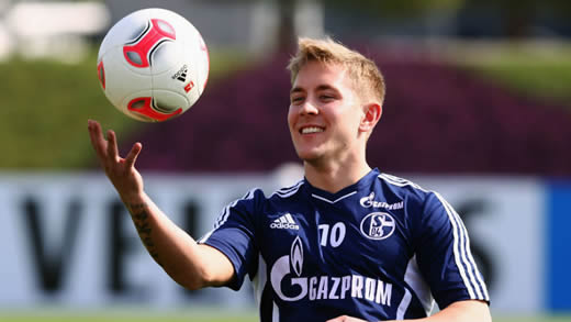 Spurs complete Holtby signing