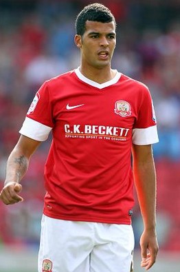 Jacob Mellis hopes to get Manchester City running for cover