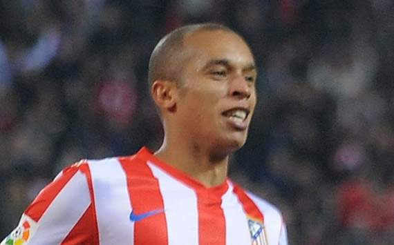 Miranda pens new deal at Atletico Madrid
