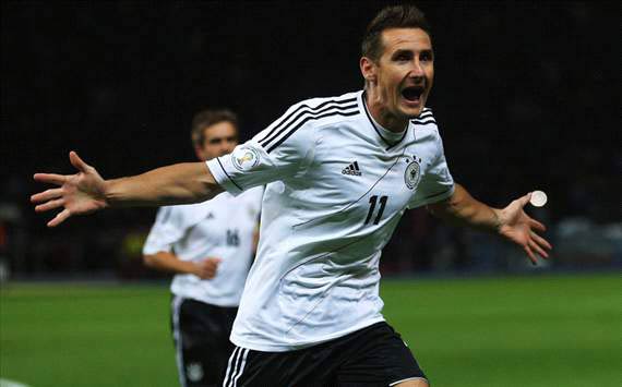 'Klose deserves Germany record' - Gerd Muller