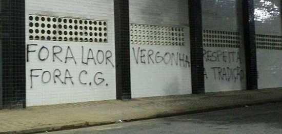 Santos stadium graffitied after Barcelona rout