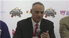 Manfred praises 'fantastic' Sydney Cricket Ground