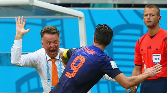 Holland coach Louis van Gaal says new formation helped beat Spain 5-1