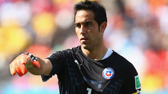 Barcelona set to sign Bravo