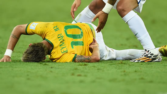 Scolari: 'Neymar couldn't feel his legs'