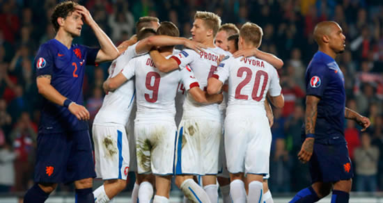 European qualifiers: Czech Republic beat Holland with last-minute goal