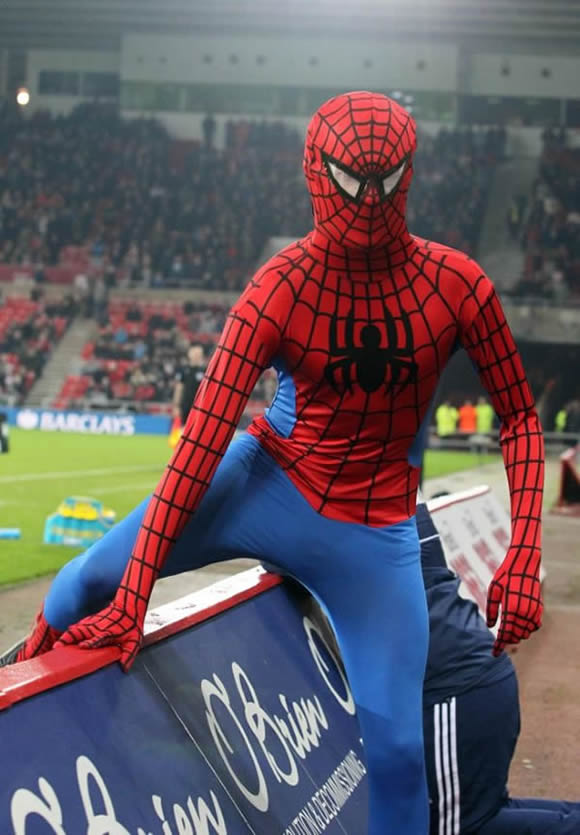 Pitch invader dressed as Spiderman stopped play during Sunderland v Man City