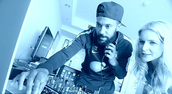 DJ CLICHY | What's In Your Suitcase?