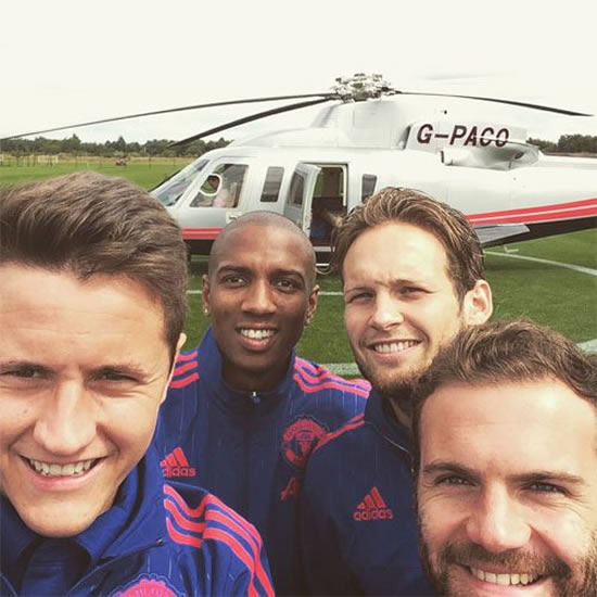 Daley Blind snaps selfie with Man Utd stars ahead of helicopter ride