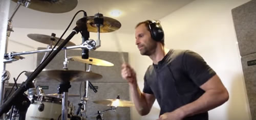 Watch Arsenal star Petr Cech impressively drum Nirvana hit