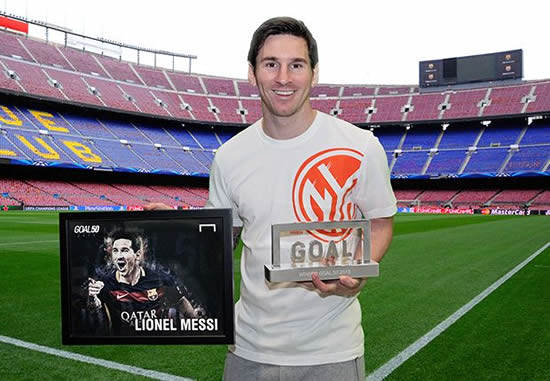Messi celebrates Goal 50 award