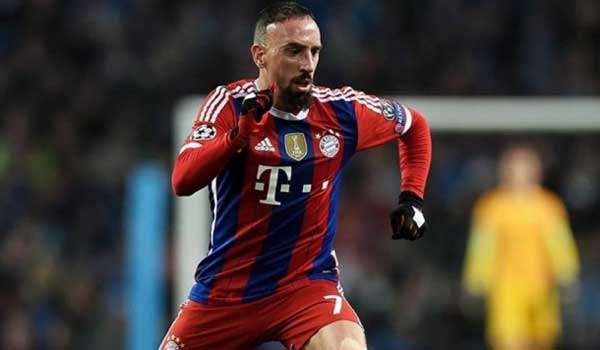 Ribery back on the training pitch