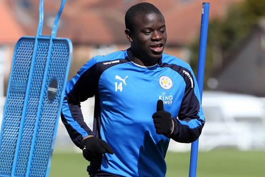 Chelsea to treble wages of Leicester's N'Golo Kante to ward off PSG interest