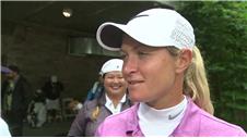 FUNNY: Kim photobombs Petterson