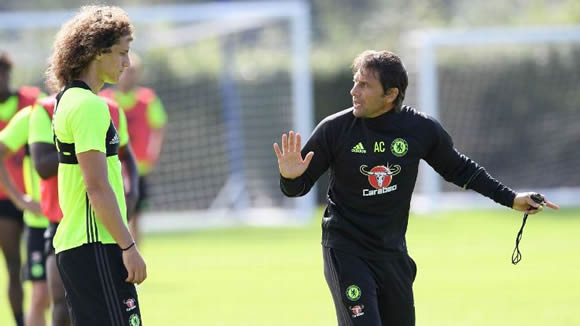 Antonio Conte on David Luiz: 'I have a great responsibility to improve him'