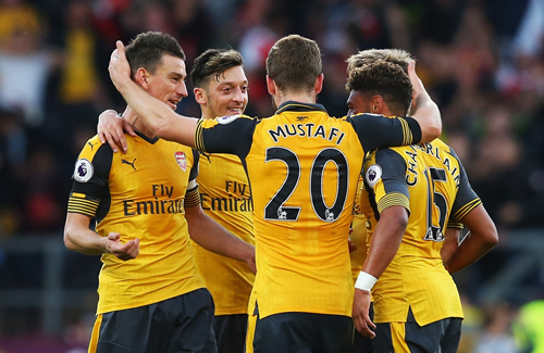 Burnley 0 - 1 Arsenal: Arsenal handed controversial late victory at Burnley by Laurent Koscielny