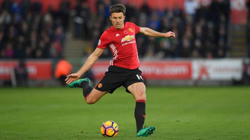 Man United's Michael Carrick likely to receive new contract - Jose Mourinho