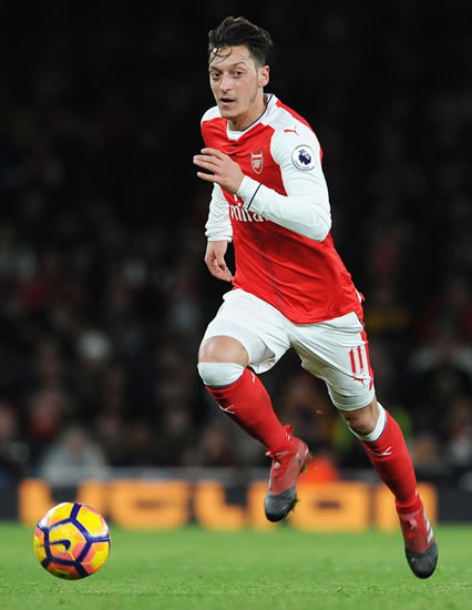 Arsenal concerned Sanchez and Ozil won't sign deals - duo could leave in summer
