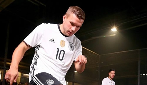 Ex-Arsenal man Podolski confirms J-League move