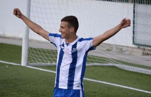 Barcelona and Real Madrid ready to fight to sign Porto starlet