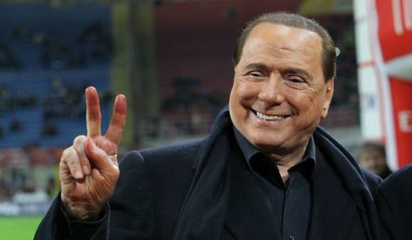 Berlusconi sells AC Milan to Chinese investors
