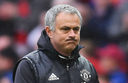 Manchester United fans love what Jose Mourinho did after beating Chelsea