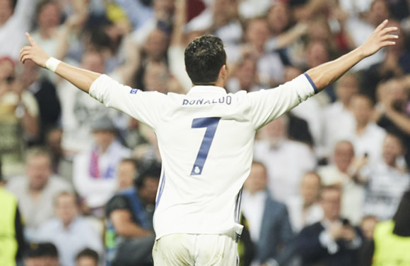 Real Madrid 4 - 2 Bayern Munich: Ronaldo hat-trick sends Real Madrid into semi-finals after thriller