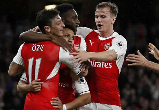 Ozil's record-setting night and the stats that show how one-sided Arsenal's win over Sunderland was
