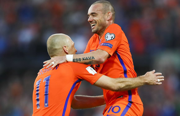 Netherlands 5 - 0 Luxembourg: Sneijder scores on record-breaking appearance
