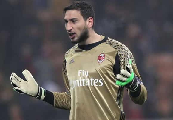 Donnarumma urged to end transfer saga by staying at AC Milan and learning from mistakes