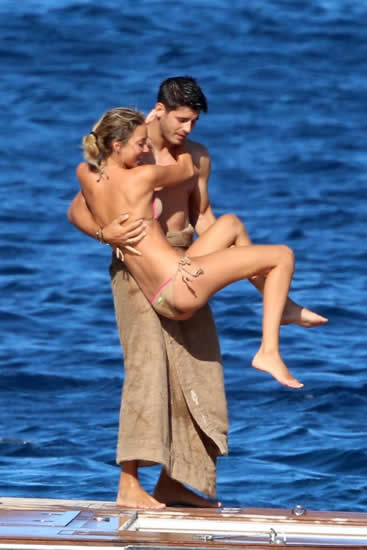 Manchester United expecting to announce Alvaro Morata signing on Thursday as Spaniard continues to soak up sun on holiday with beautiful new wife