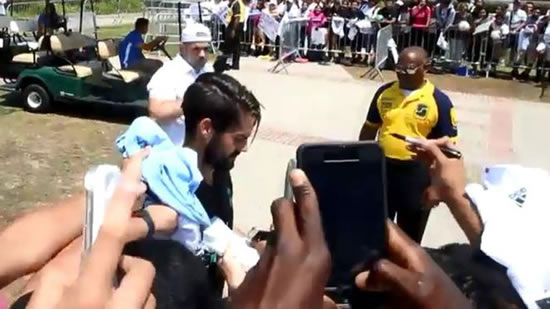 Isco and Bale's turn to draw a crowd in LA