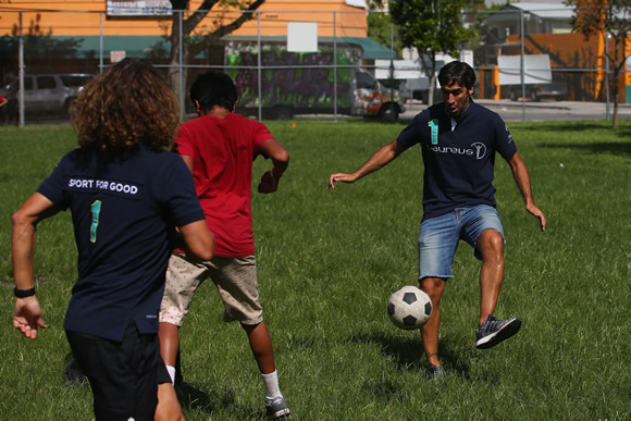 Puyol and Raul back Laureus project in Miami