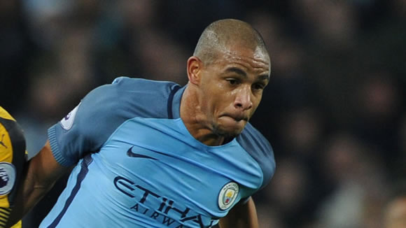 Fernando leaves Manchester City for Turkish side Galatasaray