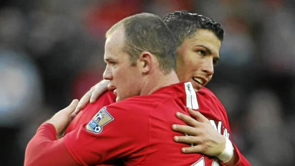 Van der Sar reveals what made Cristiano Ronaldo better than Rooney