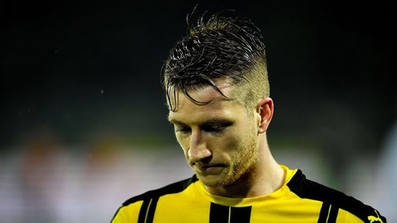 Borussia Dortmund's Marco Reus says he would give away all his money to be fit again