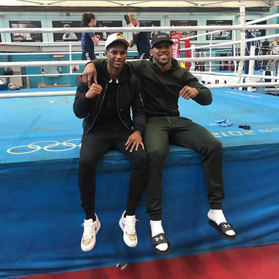 Manchester United star Marcus Rashford hangs out with heavyweight king Anthony Joshua at the gym