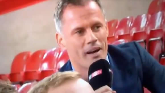 Jamie Carragher Hilariously Insults Manchester United Fan On Television
