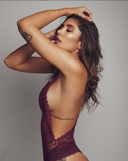 Arsenal keeper David Ospina's sister Daniela shows off major sideboob in sexy snap