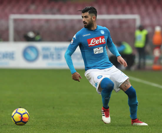 Arsenal and Man United set to miss out on Napoli star