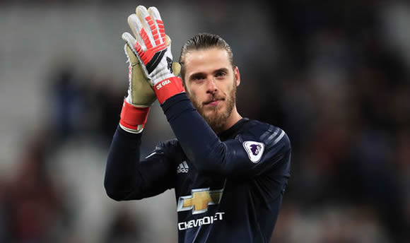David De Gea considering offer to leave Old Trafford