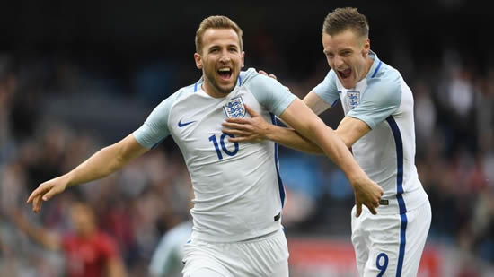 Jamie Vardy can play alongside Harry Kane for England, says Claude Puel
