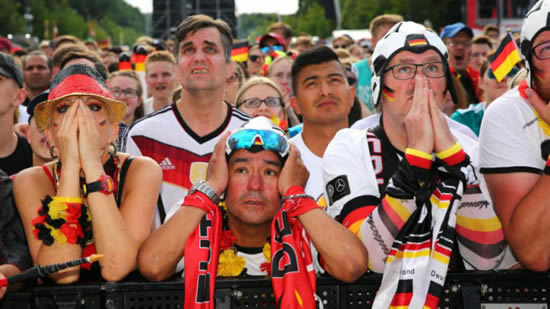 German press reaction to exit: 'Historic disaster', 'collapse', 'nightmare'...