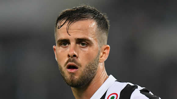 Pjanic cool on links with Barcelona and Chelsea