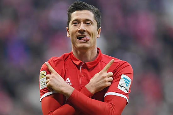 Man Utd must pay 'Alexis Sanchez type money' to land Bayern Munich star Robert Lewandowski