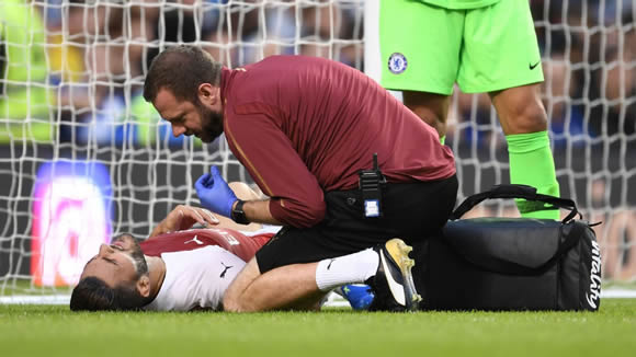 Arsenal defender Sead Kolasinac ruled out at least two months with knee injury